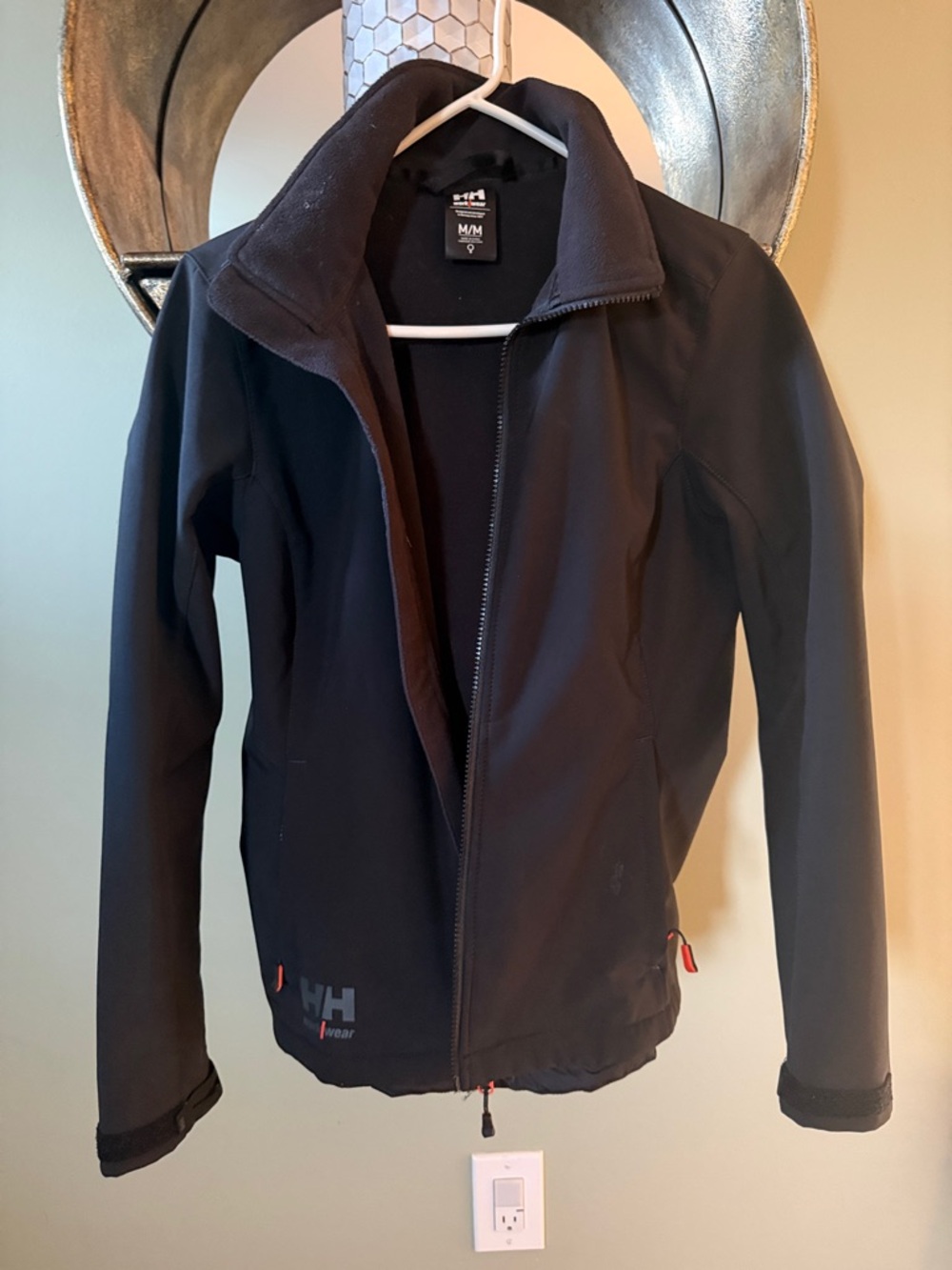 Helly Hansen Black Softshell Performance Jacket